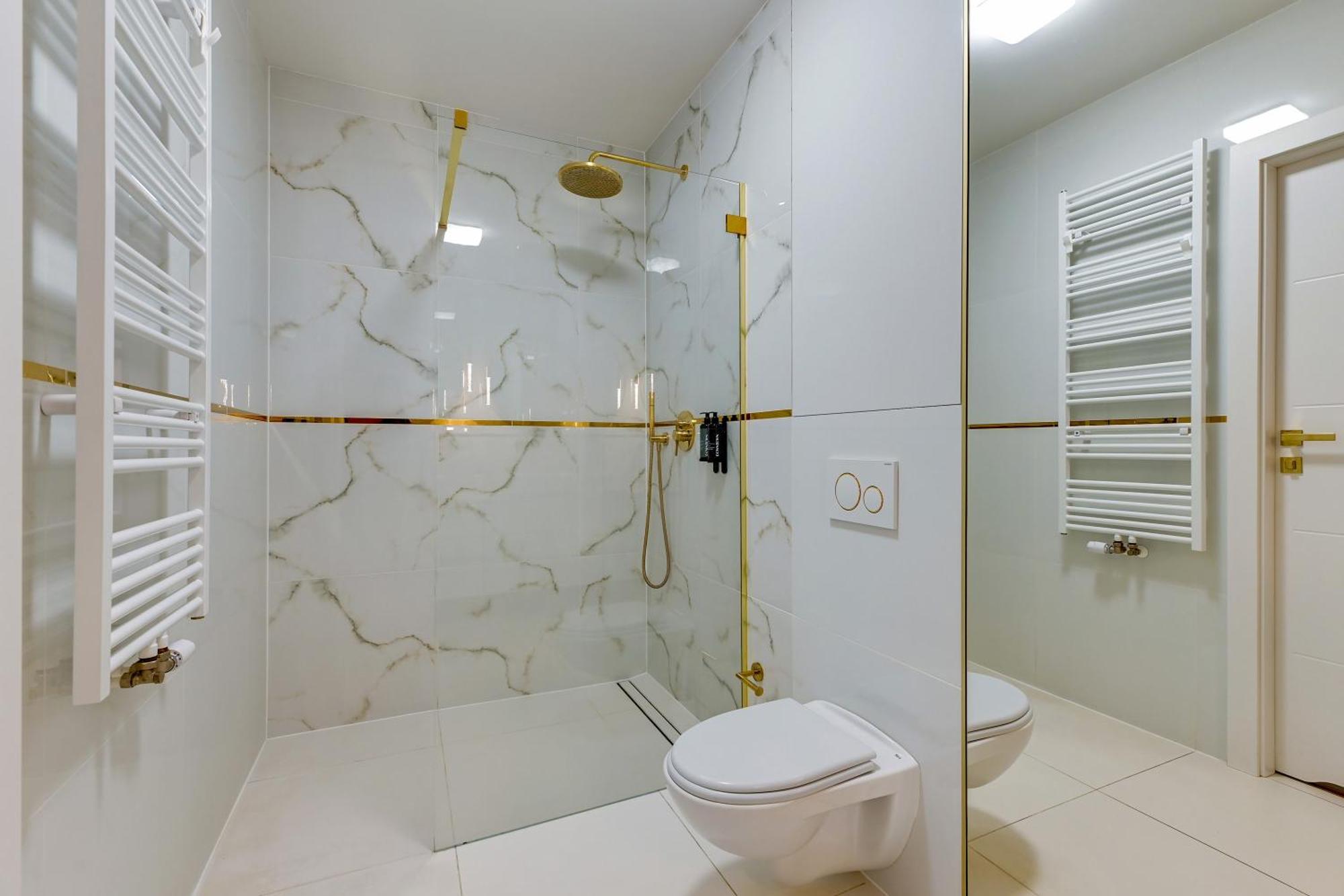 Rezydencja Wintera & Parking By Downtown Apartments 格但斯克 客房 照片